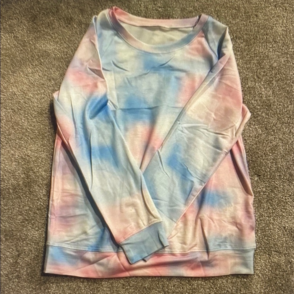 Tie-Dye Long Sleeve Shirt